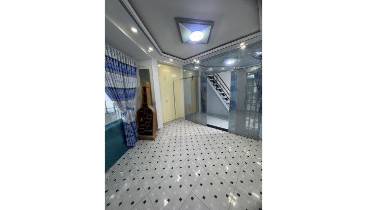 MẶT TIỀN ĐƯỜNG LIÊN KHU 2-10, 108M2 - NGANG KHỦNG 8.5M, 3 TẦNG, NGAY CHỢ GÒ XOÀI GIÁ 6.X TỶ